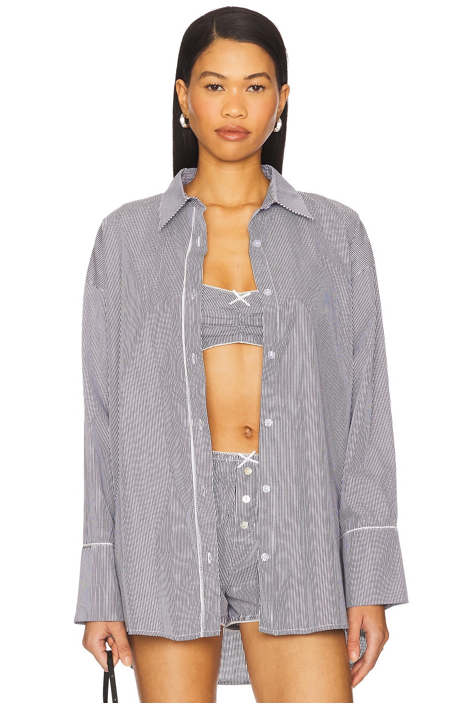 Рубашка Bea Nia, black
Рубашка Bea Nia, black