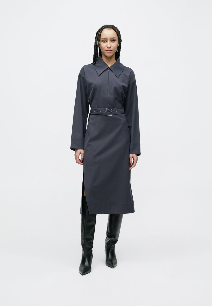 Платье 2nd Day DOMELLA , Periscope/Dark Blue
Платье 2nd Day DOMELLA , Periscope/Dark Blue