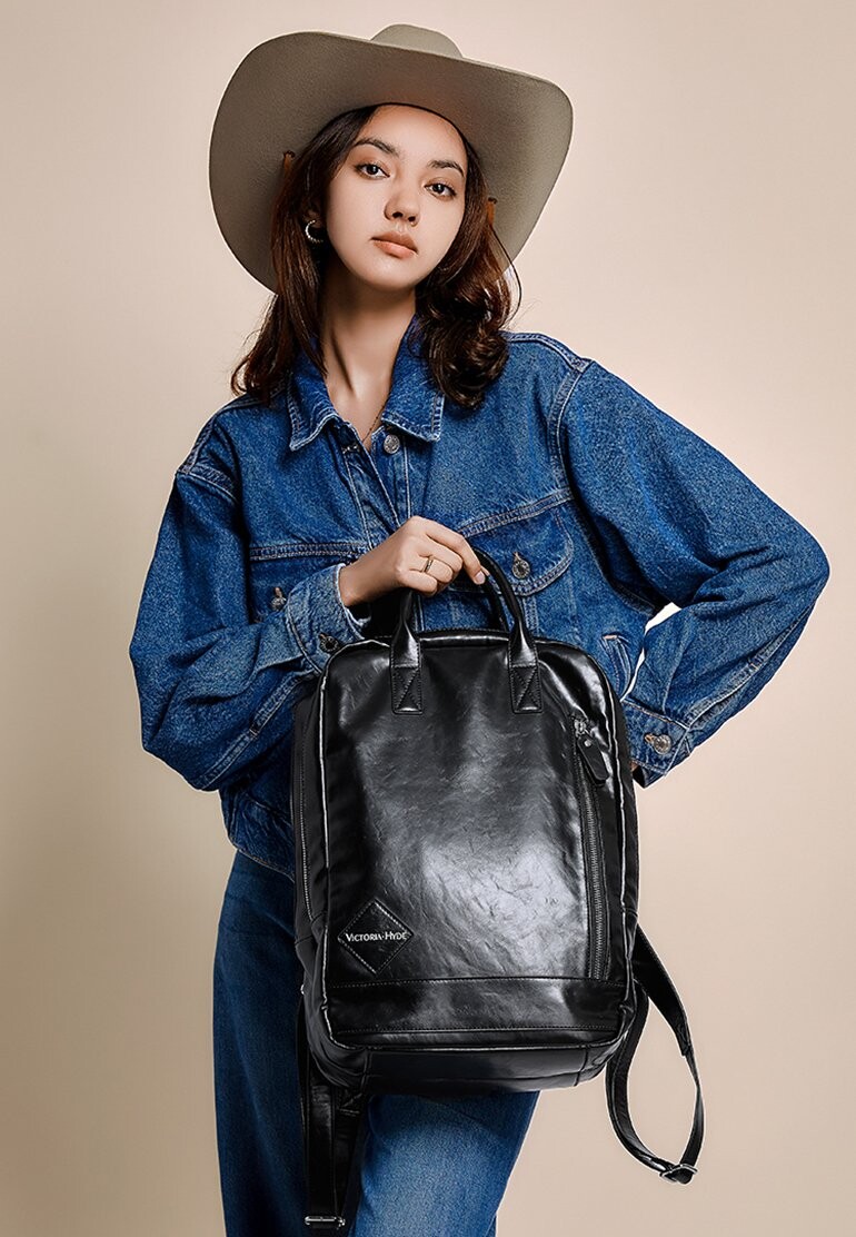 Рюкзак Victoria Hyde, цвет schwarz 
Рюкзак Victoria Hyde, цвет schwarz