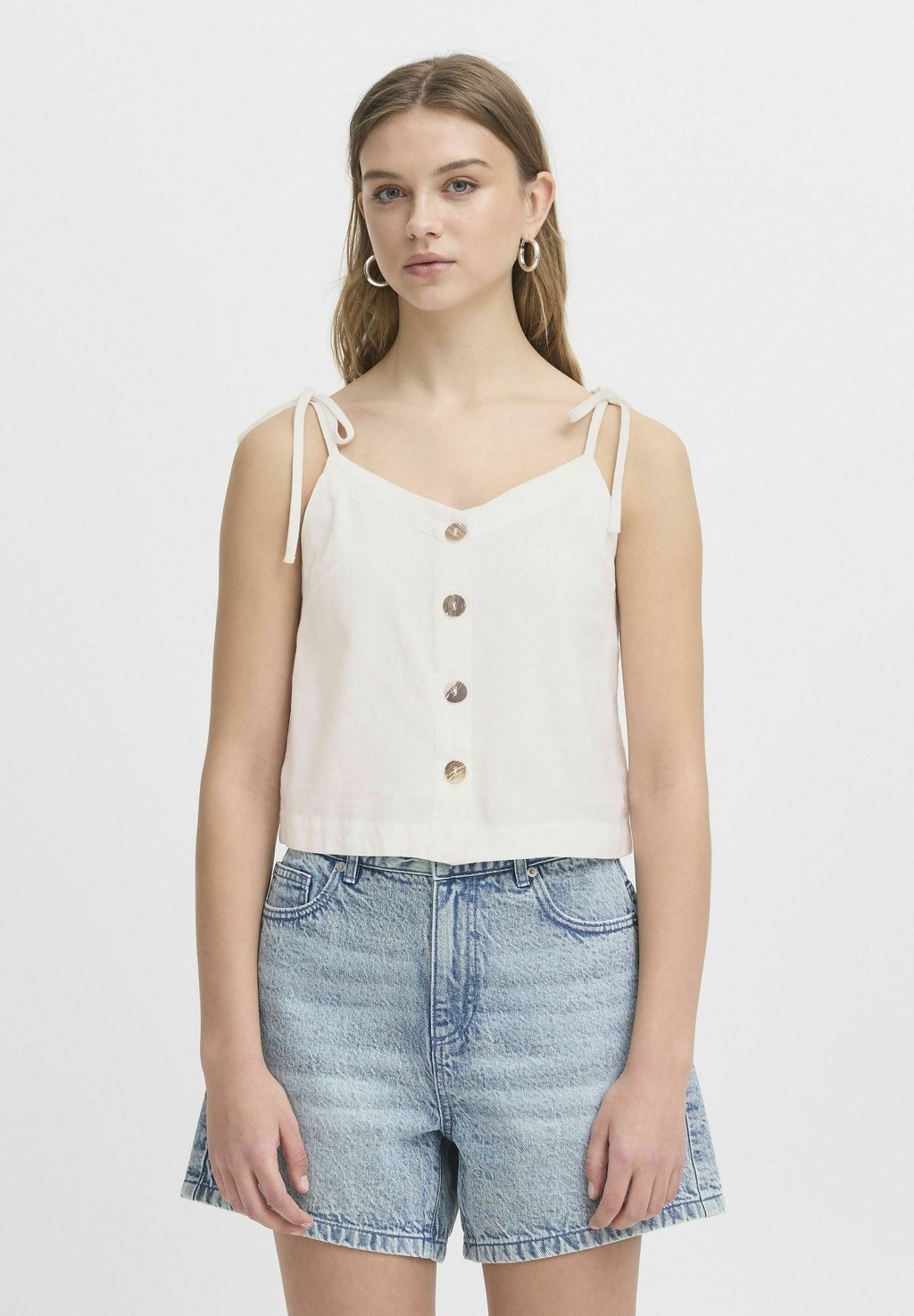 Топ IHLINNO ICHI, белый
Топ IHLINNO ICHI, белый