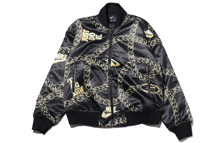 Женская стеганая куртка Nike
Женская стеганая куртка Nike