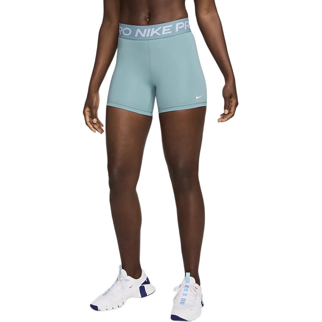 Женские повседневные шорты Nike
Женские повседневные шорты Nike