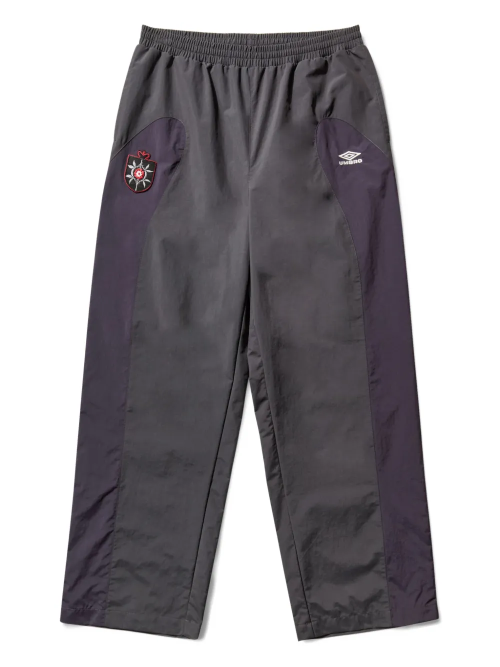 Спортивные брюки в стиле колор-блок UMBRO, серый
Спортивные брюки в стиле колор-блок UMBRO, серый