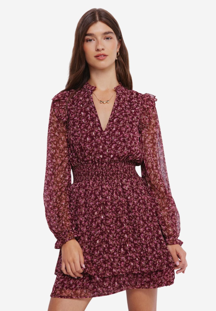 Платье Springfield Day dress, Bordeaux
Платье Springfield Day dress, Bordeaux