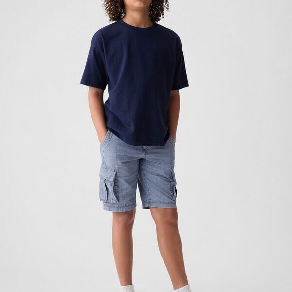 Шорты-Бермуды карго из хлопка шамбре Gap, синий 
Шорты-Бермуды карго из хлопка шамбре Gap, синий