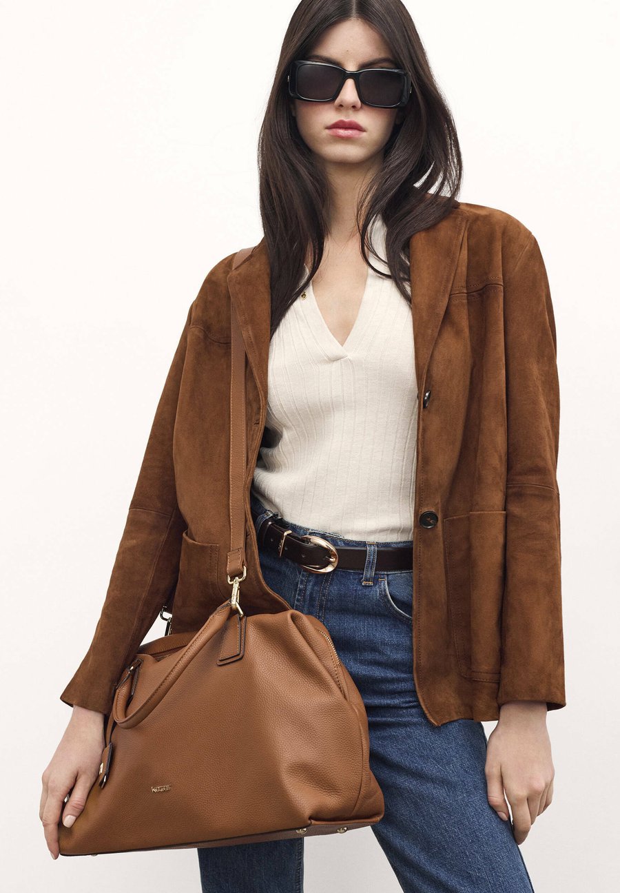 Сумка Kazar TAMAYA, Light Brown
Сумка Kazar TAMAYA, Light Brown