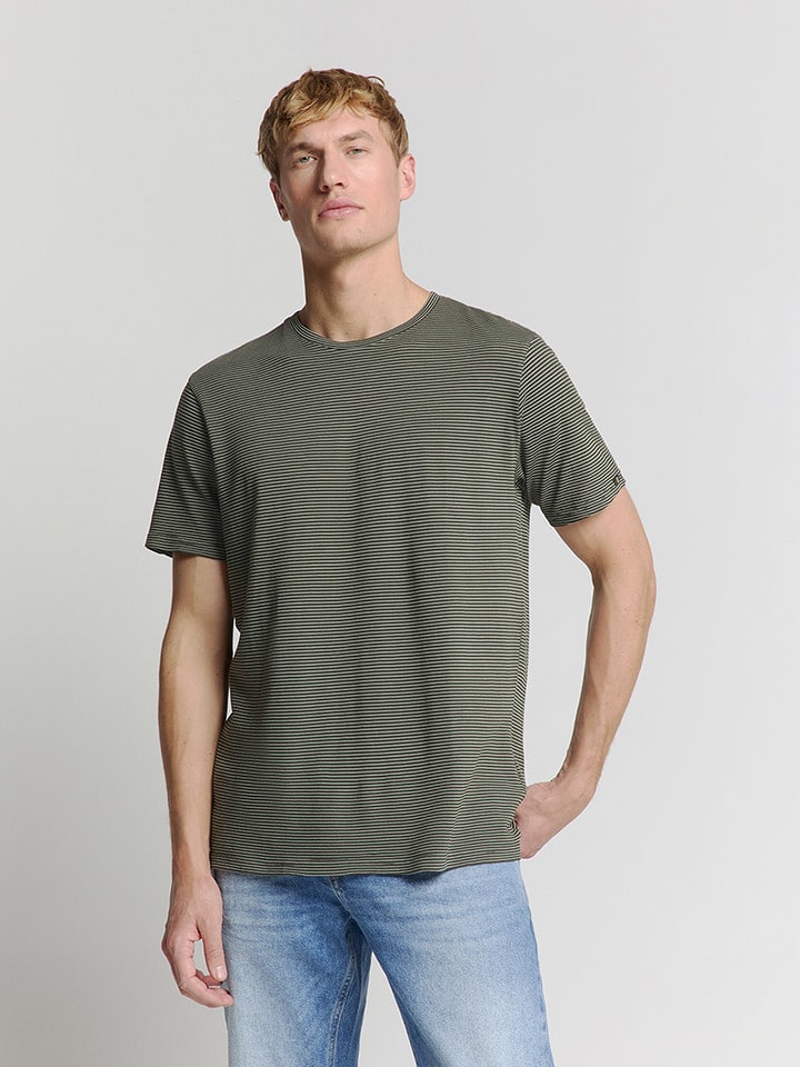 Футболка No Excess, серый
Футболка No Excess, серый