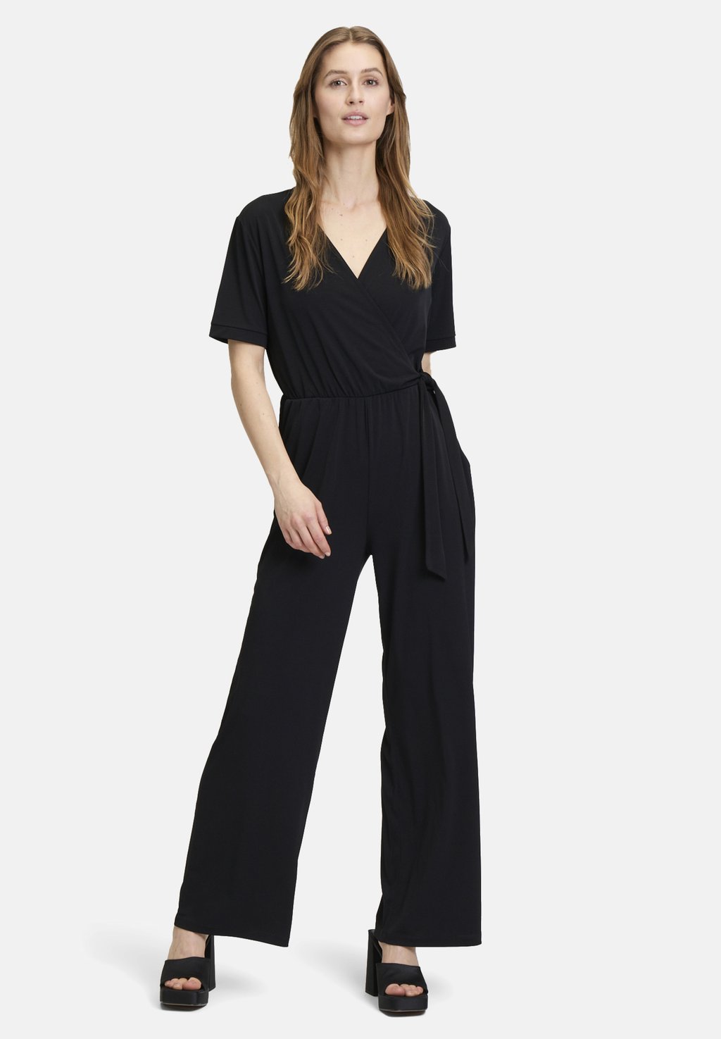 Комбинезон Cartoon, черный
Комбинезон Cartoon, черный