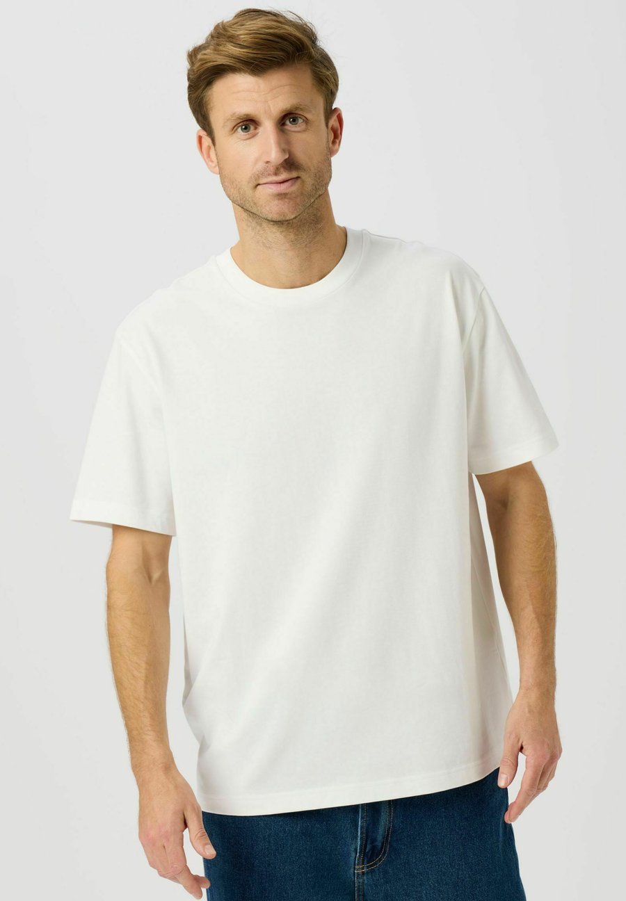 Футболка TWO SOON 2-PACK , Bright White/Off-White, Белый, Футболка TWO SOON 2-PACK , Bright White/Off-White
Футболка TWO SOON 2-PACK , Bright White/Off-White, Белый, Футболка TWO SOON 2-PACK , Bright White/Off-White