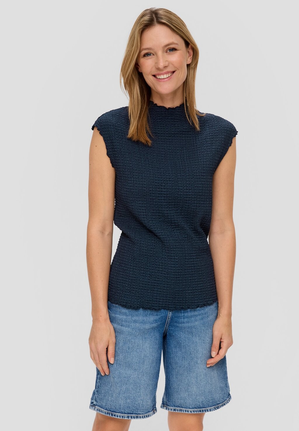 Базовая футболка STRUKTUR s.Oliver, темно-синий
Базовая футболка STRUKTUR s.Oliver, темно-синий