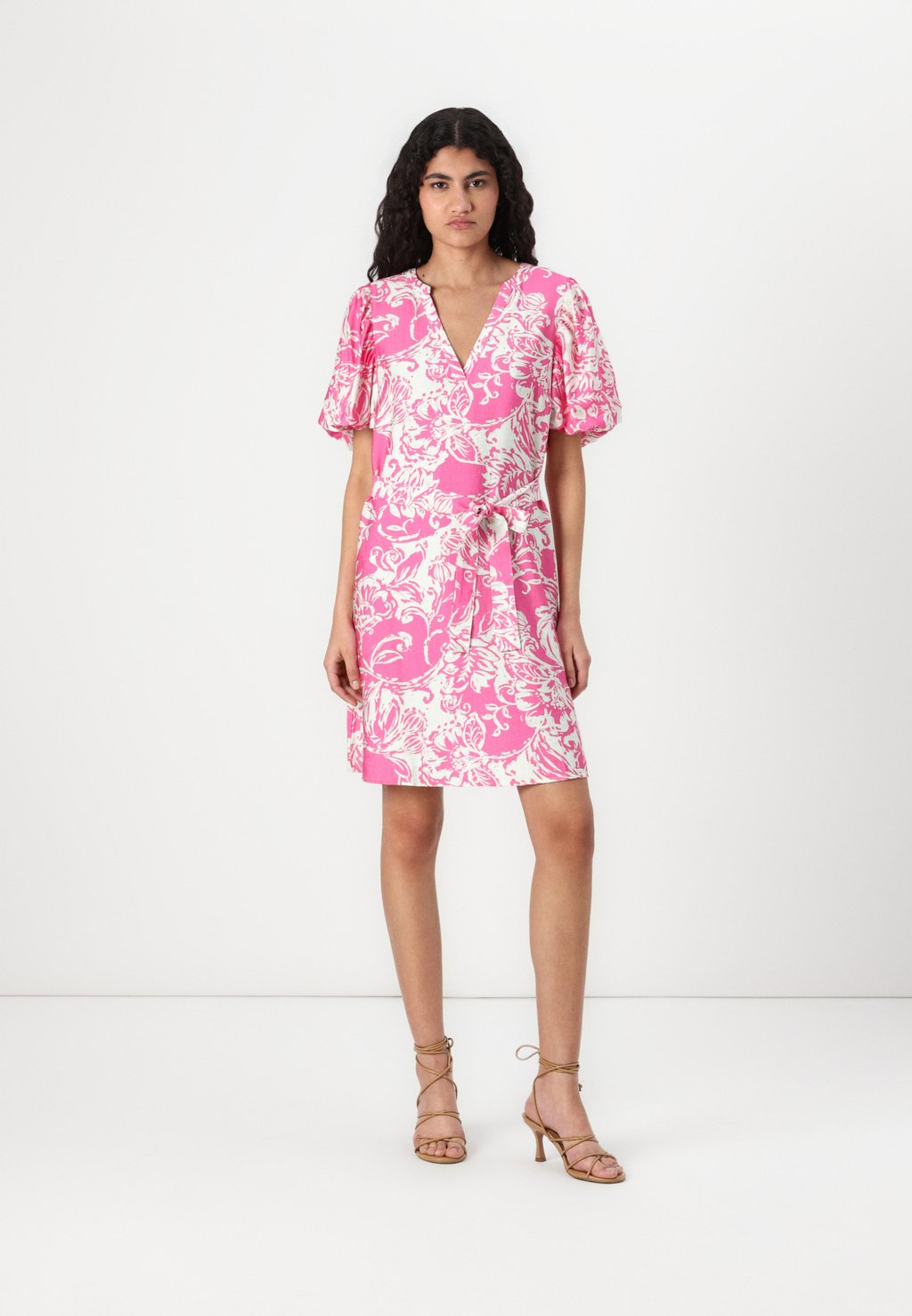 Повседневное платье VITOPA VILA, темно-красный
Повседневное платье VITOPA VILA, темно-красный