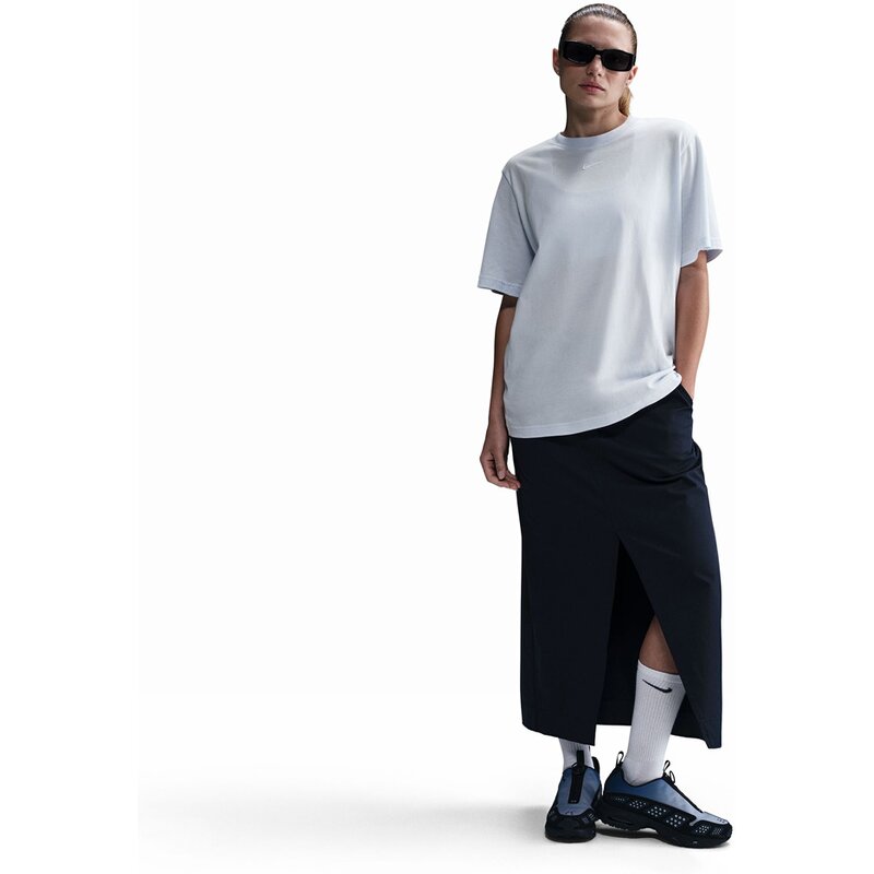 Shirt w nsw tee essntl lbr Nike, синий
Shirt w nsw tee essntl lbr Nike, синий