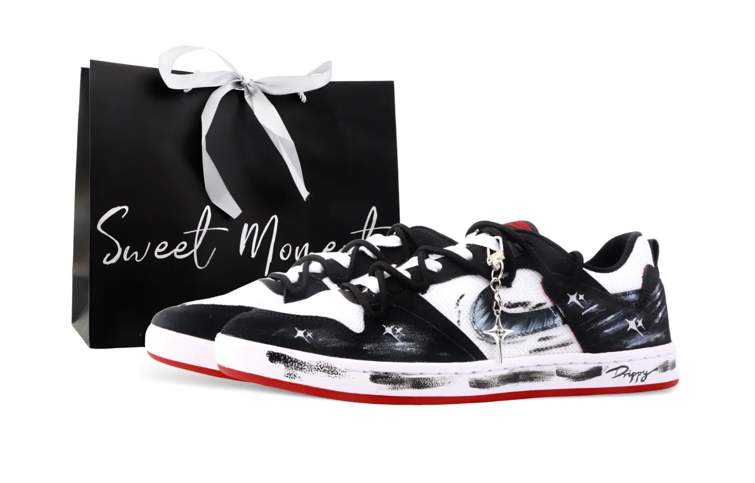 Nike Кроссовки для скейтбординга SB Alleyoop Drippy Void Nebula Abrasion Resistant низкие мужские Black White Red
Nike Кроссовки для скейтбординга SB Alleyoop Drippy Void Nebula Abrasion Resistant низкие мужские Black White Red