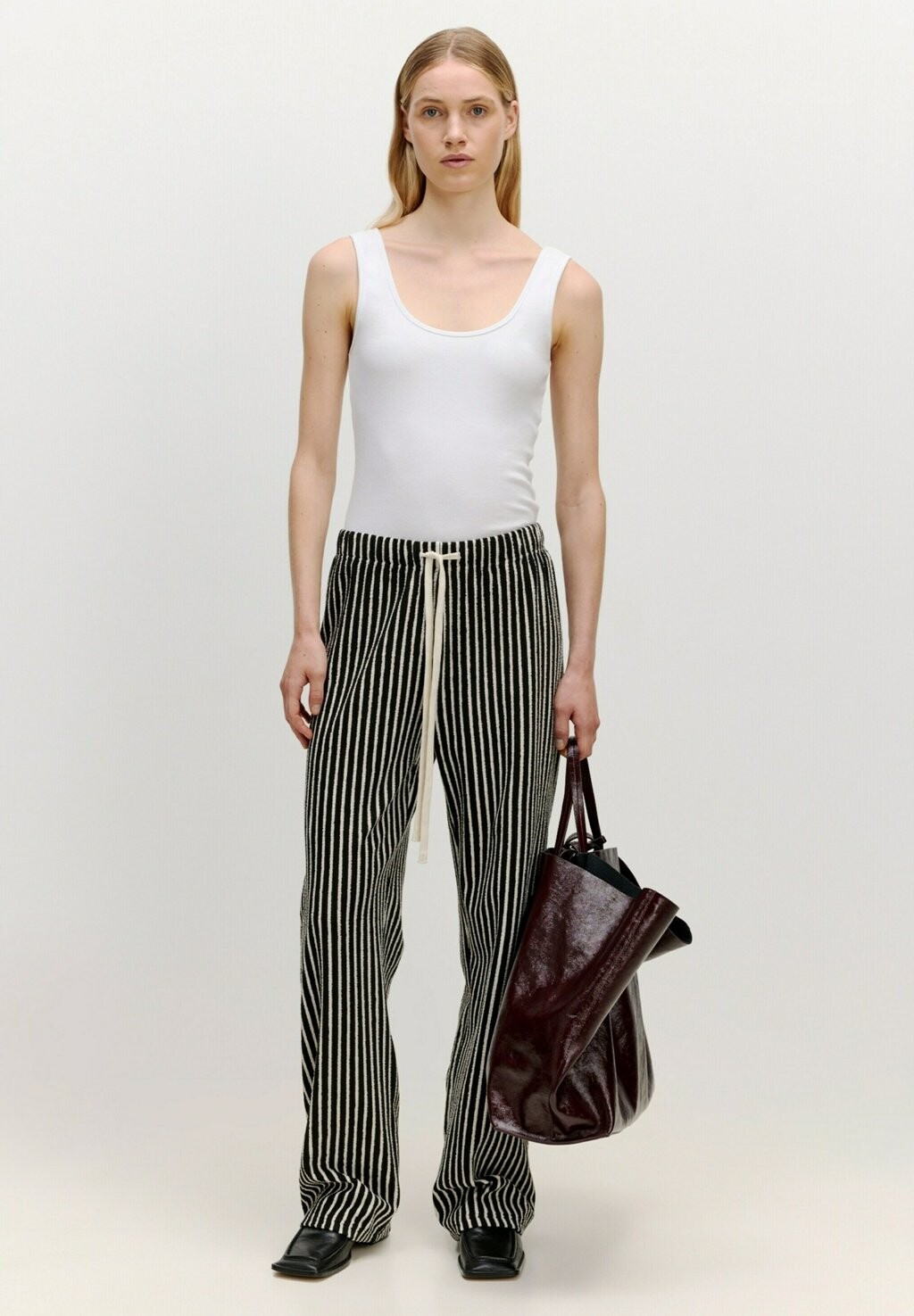 Брюки EMMIE EDITED, белый
Брюки EMMIE EDITED, белый