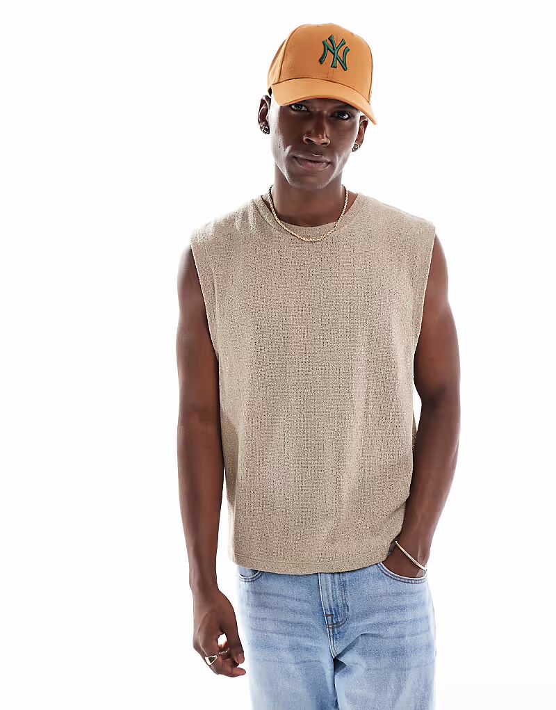 Вязаная майка Jack & Jones бежевого цвета
Вязаная майка Jack & Jones бежевого цвета