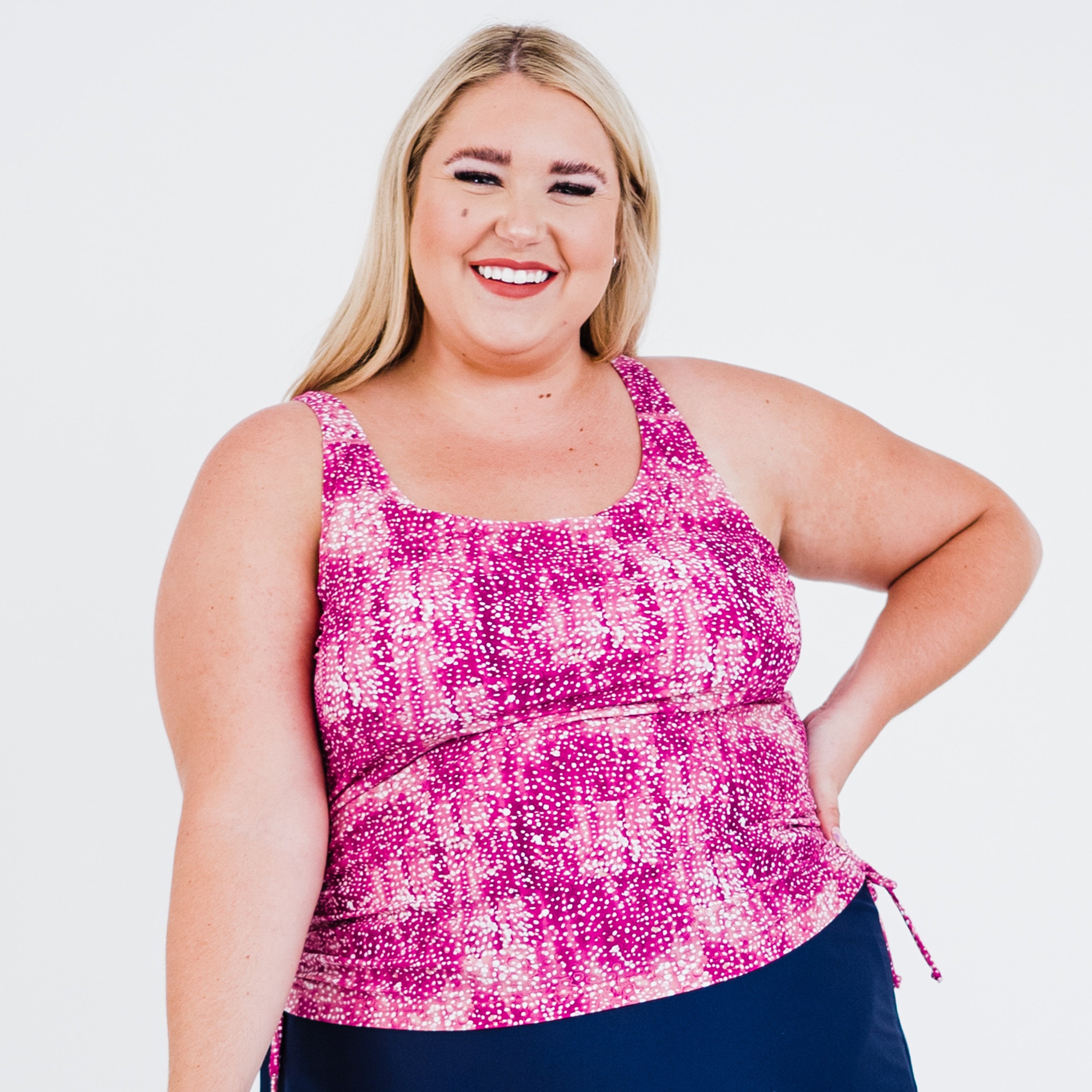 Женский купальник-танкини Maya Plus со встроенным бюстгальтером - Выкройки Calypsa, цвет raspberry burst
Женский купальник-танкини Maya Plus со встроенным бюстгальтером - Выкройки Calypsa, цвет raspberry burst