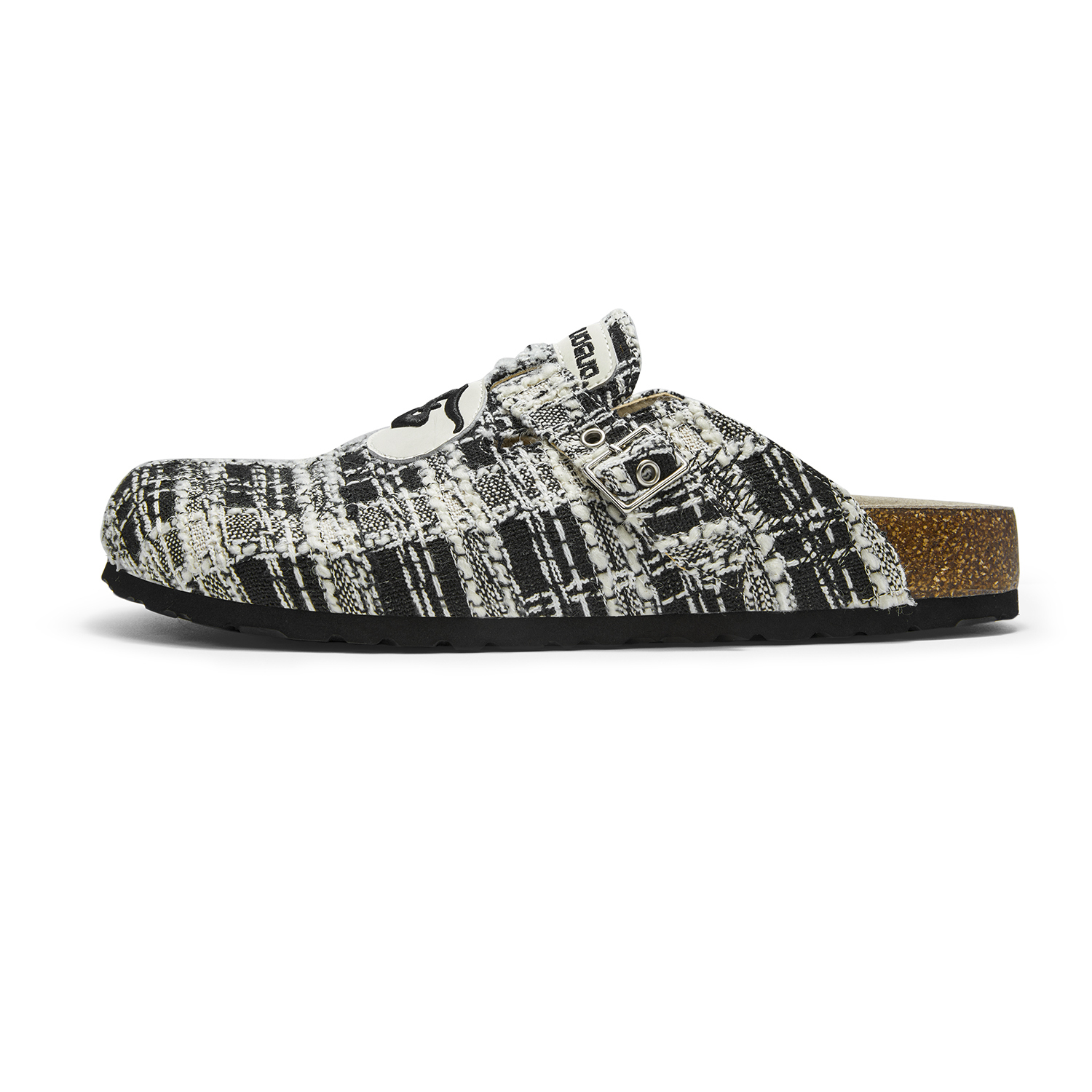 SENGUOGUO EVA устойчивые к истиранию противоскользящие тапочки с закрытым носком унисекс черно-белая клетка, цвет Black White Plaid
SENGUOGUO EVA устойчивые к истиранию противоскользящие тапочки с закрытым носком унисекс черно-белая клетка, цвет Black White Plaid