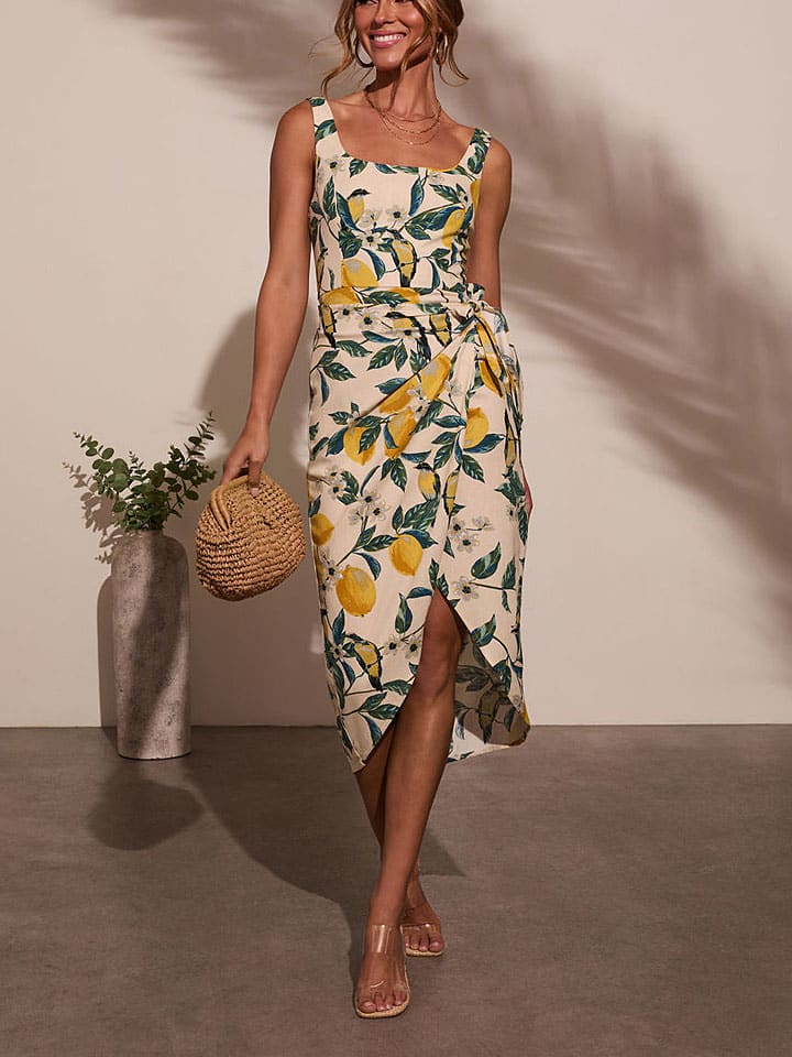 Платье до колена Milan Kiss
Платье до колена Milan Kiss