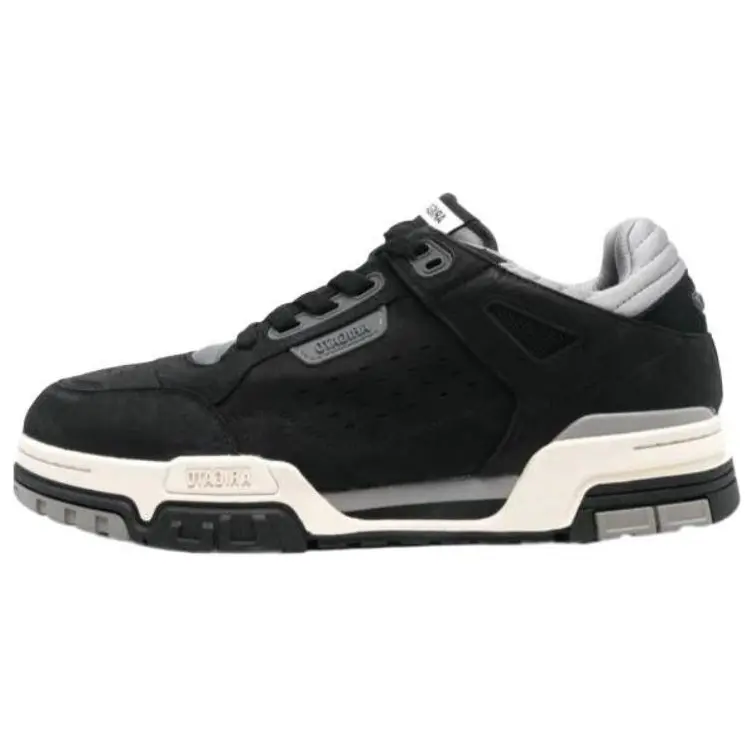 Кроссовки Оникс Axel Arigato
Кроссовки Оникс Axel Arigato