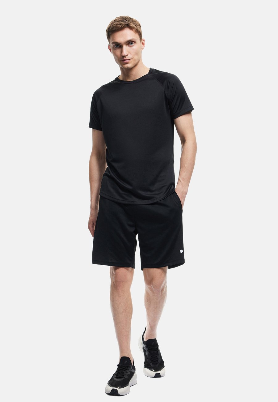 Футболка Koton Basic T-shirt, Black
Футболка Koton Basic T-shirt, Black