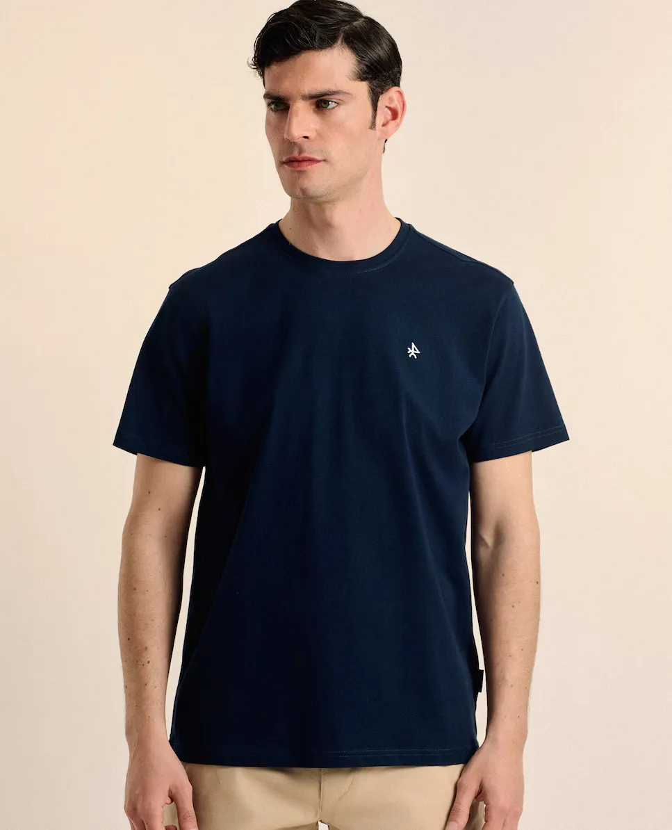 Классическая однотонная мужская футболка с коротким рукавом Valecuatro, темно-синий
Классическая однотонная мужская футболка с коротким рукавом Valecuatro, темно-синий