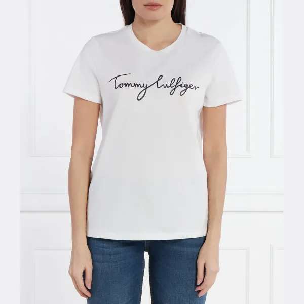 Футболка стандартного кроя Reg c-nk с подписью Tommy Hilfiger, белый
Футболка стандартного кроя Reg c-nk с подписью Tommy Hilfiger, белый