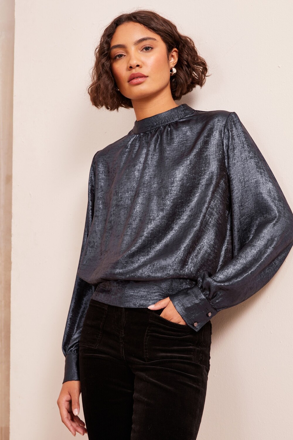 Шифоновая блузка с поясом на спине и сборками Friends Like These, синий
Шифоновая блузка с поясом на спине и сборками Friends Like These, синий