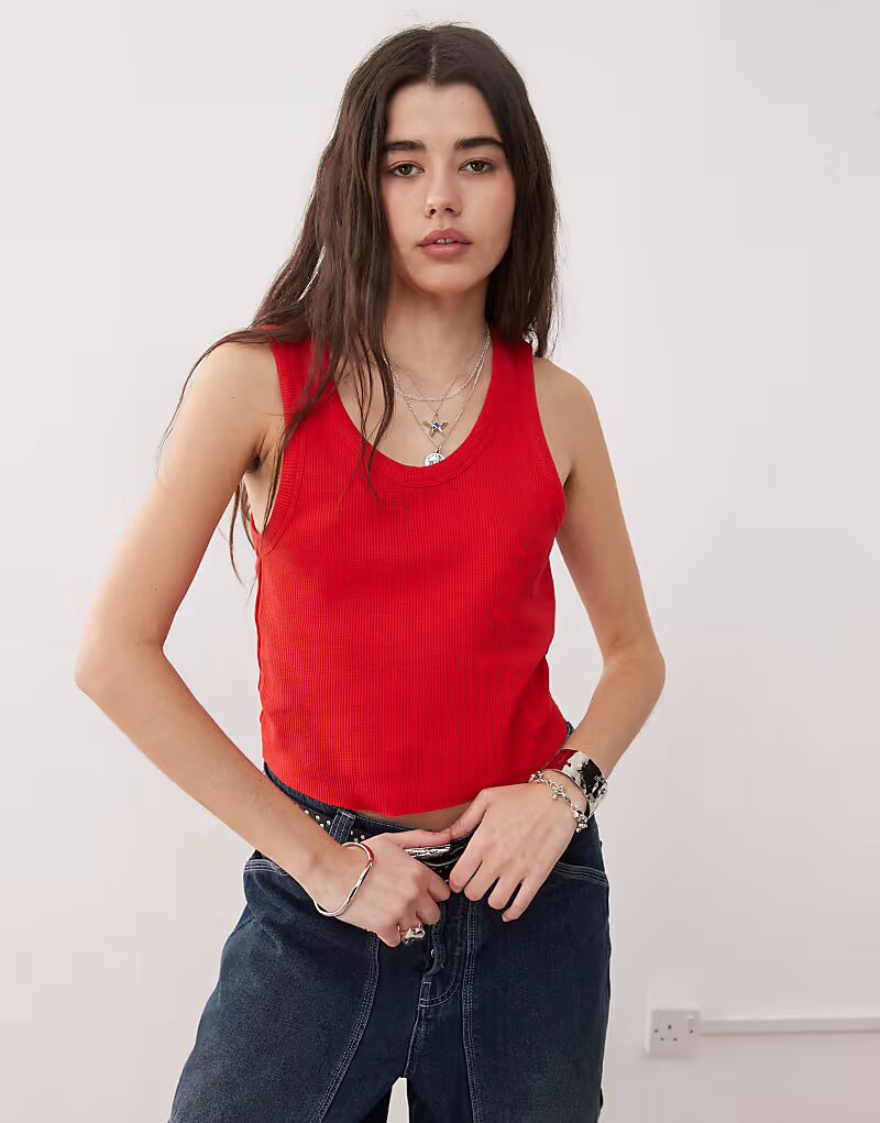 Вафельный топ COLLUSION в цвете «оранжевый»
Вафельный топ COLLUSION в цвете «оранжевый»