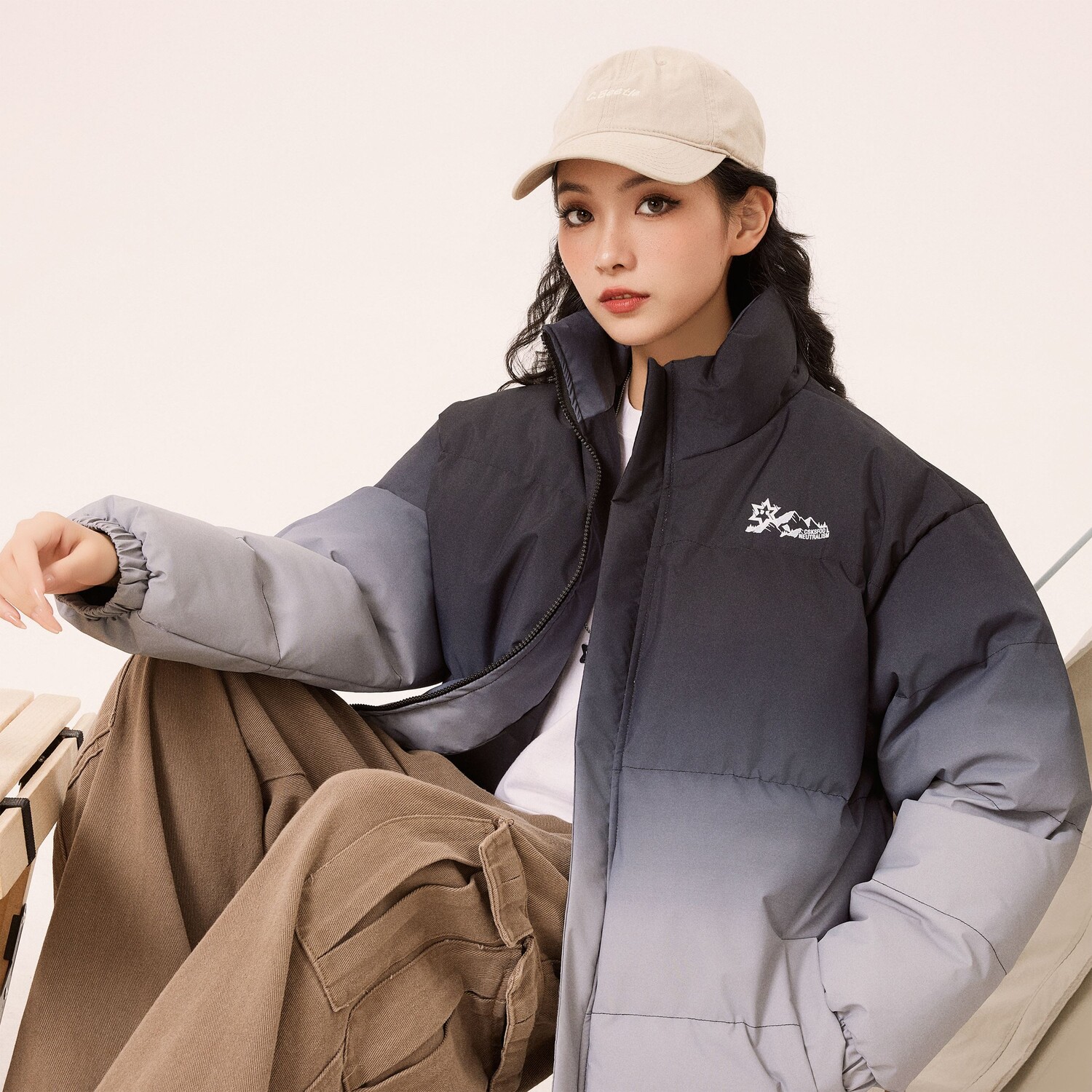 Повседневная спортивная одежда унисекс Csks
Повседневная спортивная одежда унисекс Csks