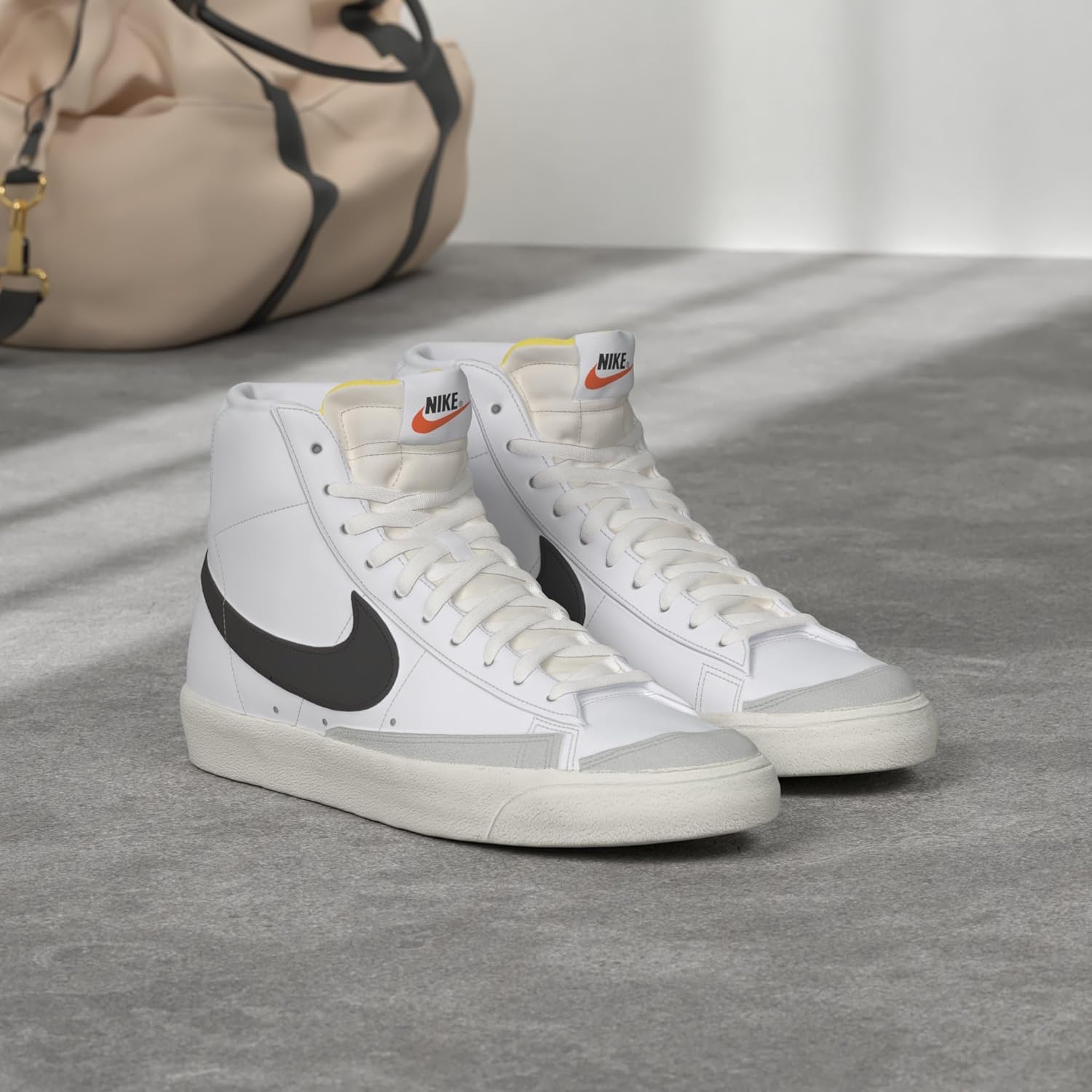 Мужские кроссовки Nike Blazer Mid '77 Vintage, White White Black 000
Мужские кроссовки Nike Blazer Mid '77 Vintage, White White Black 000