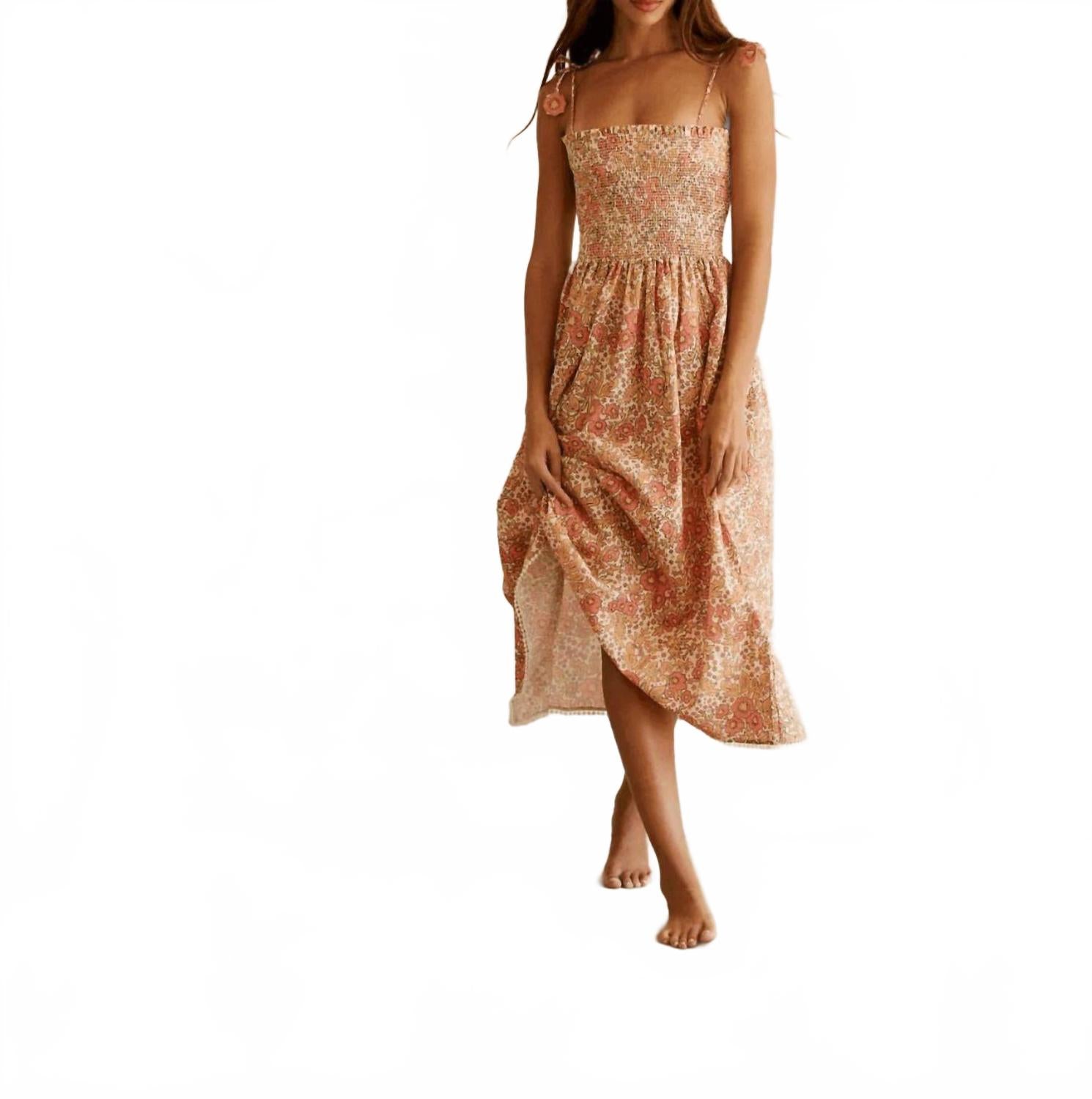 Женское платье Cleo в коралловой меланже BTB Los Angeles
Женское платье Cleo в коралловой меланже BTB Los Angeles