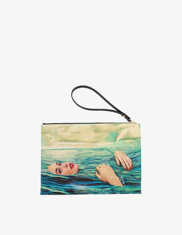 Сумочка "Туалетная бумага Домашняя" Морская Девушка - Мульти Seletti, мультиколор, Синий, Сумочка "Туалетная бумага Домашняя" Морская Девушка - Мульти Seletti, мультиколор
Сумочка "Туалетная бумага Домашняя" Морская Девушка - Мульти Seletti, мультиколор, Синий, Сумочка "Туалетная бумага Домашняя" Морская Девушка - Мульти Seletti, мультиколор