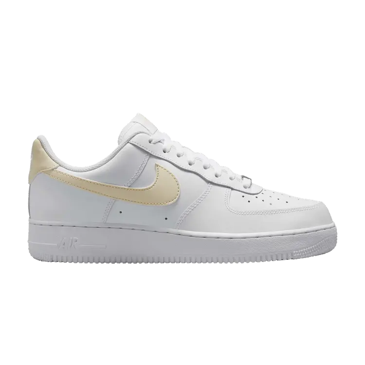 Кроссовки Nike Air Force 1 '07 'White Light Khaki', белый 
Кроссовки Nike Air Force 1 '07 'White Light Khaki', белый