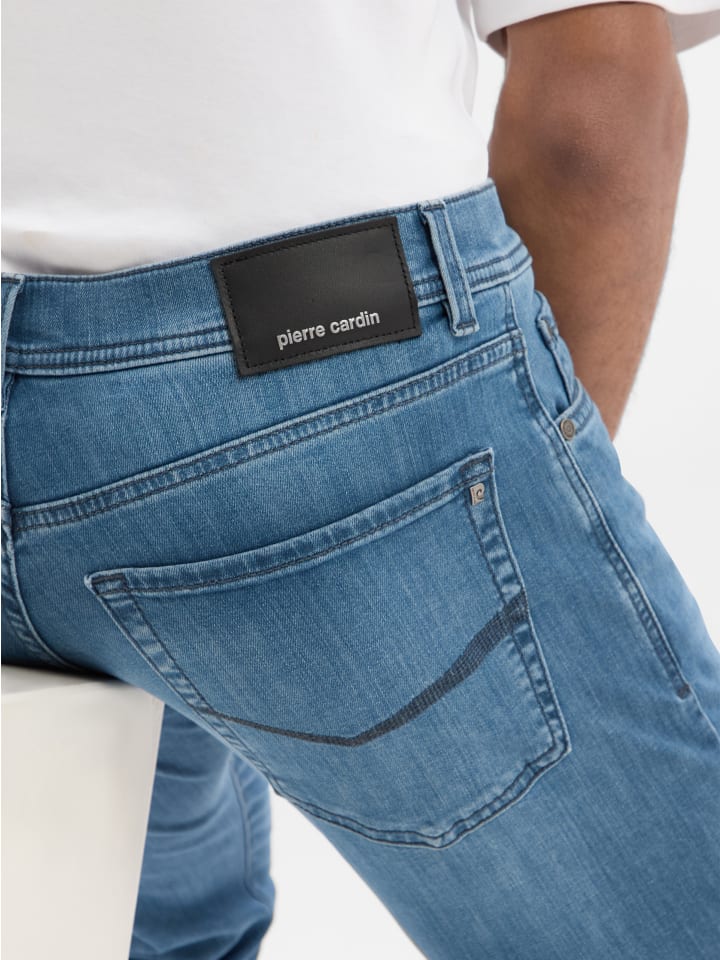 Джинсы Lyon Tapered цвета светло-серого камня Pierre Cardin
Джинсы Lyon Tapered цвета светло-серого камня Pierre Cardin