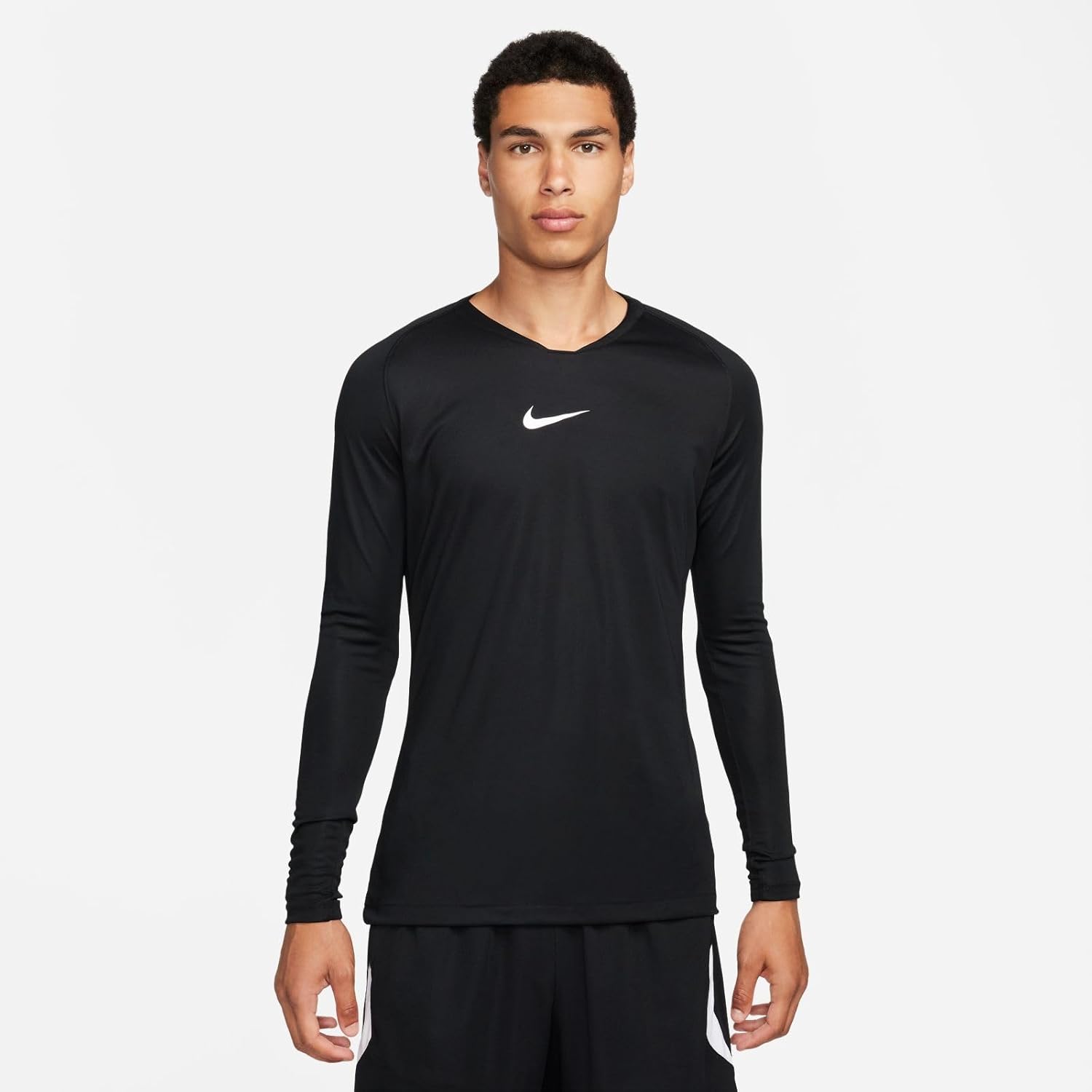 Nike - Park First Layer Top - Мужской лонгслив с длинным рукавом, Black/White
Nike - Park First Layer Top - Мужской лонгслив с длинным рукавом, Black/White