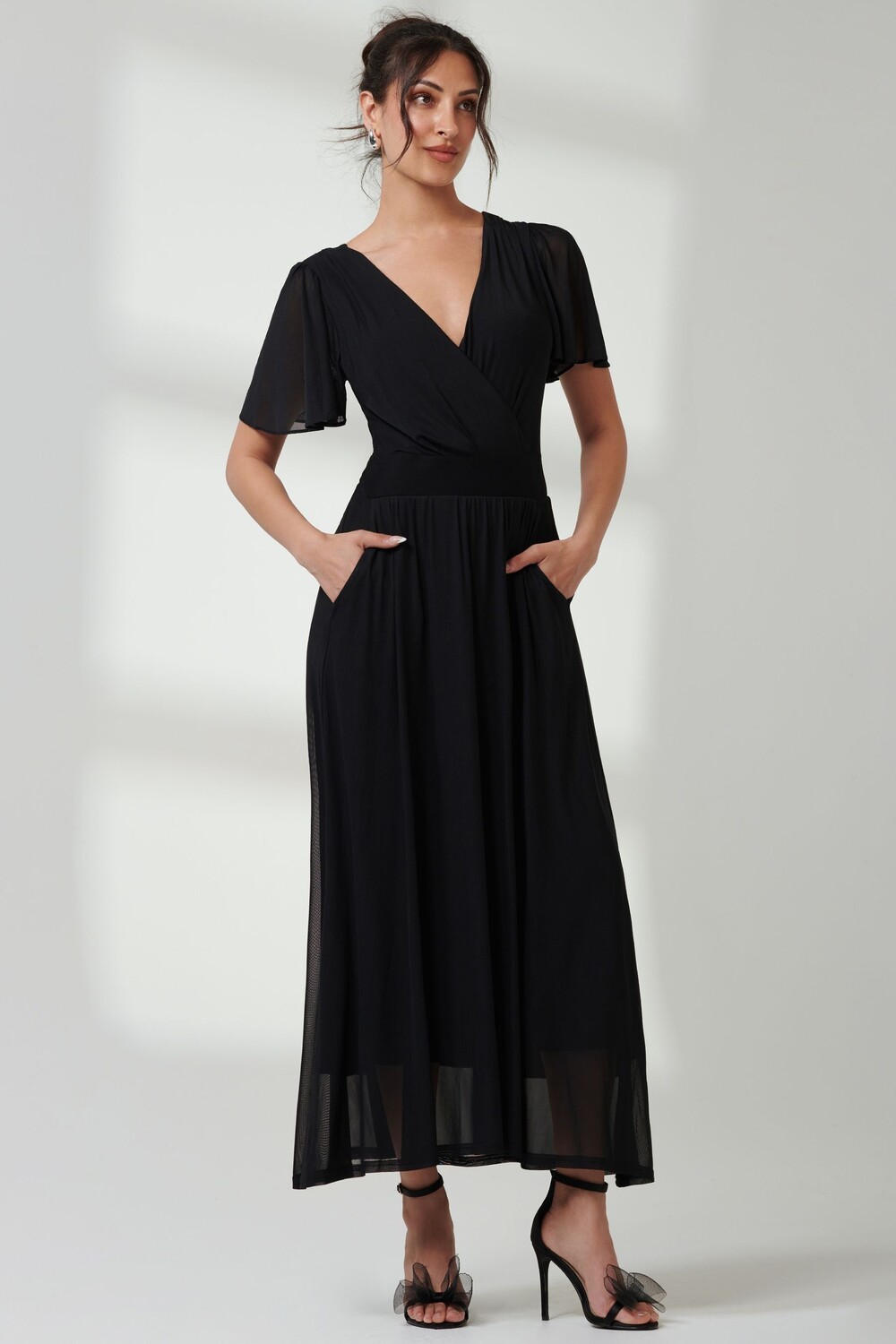 Длинное сетчатое платье с рукавами ангела Jolie Moi, черный
Длинное сетчатое платье с рукавами ангела Jolie Moi, черный