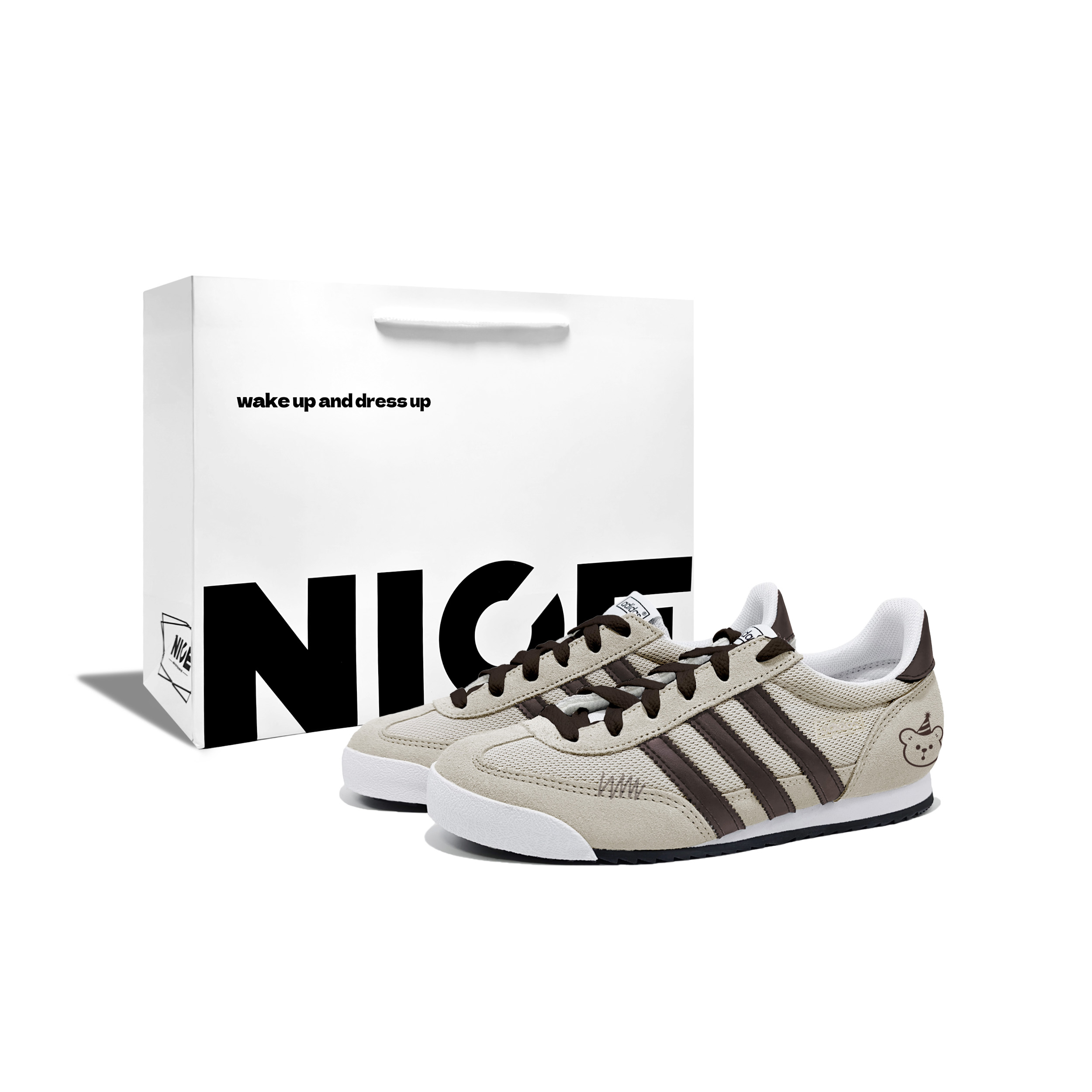 R71 beige khaki bear box устойчивые к истиранию низкие повседневные кроссовки unisex coffee Adidas Originals, коричневый
R71 beige khaki bear box устойчивые к истиранию низкие повседневные кроссовки unisex coffee Adidas Originals, коричневый
