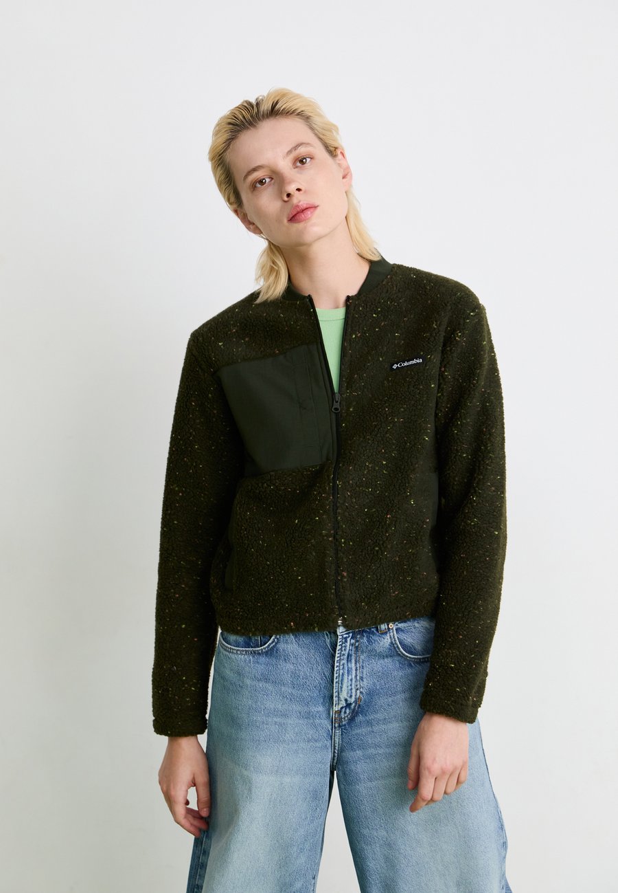 Флисовая куртка Columbia STELLAR PATH FULL ZIP BOMBER, Greenscape/Green
Флисовая куртка Columbia STELLAR PATH FULL ZIP BOMBER, Greenscape/Green