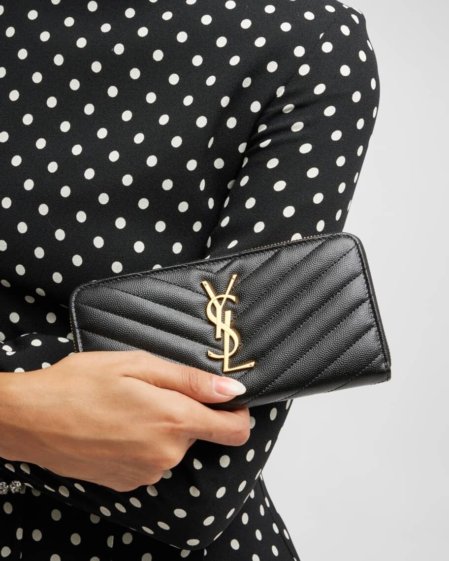 Бумажник YSL Monogram Grain de Poudre с круговой молнией Saint Laurent
Бумажник YSL Monogram Grain de Poudre с круговой молнией Saint Laurent
