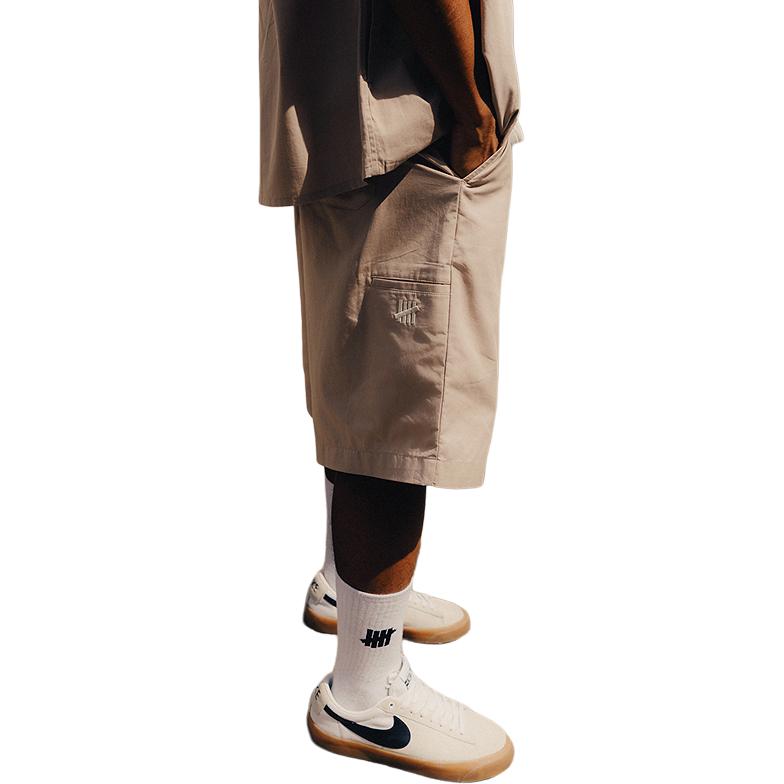 Карго-шорты Unisex Moderate UNDEFEATED, хаки
Карго-шорты Unisex Moderate UNDEFEATED, хаки