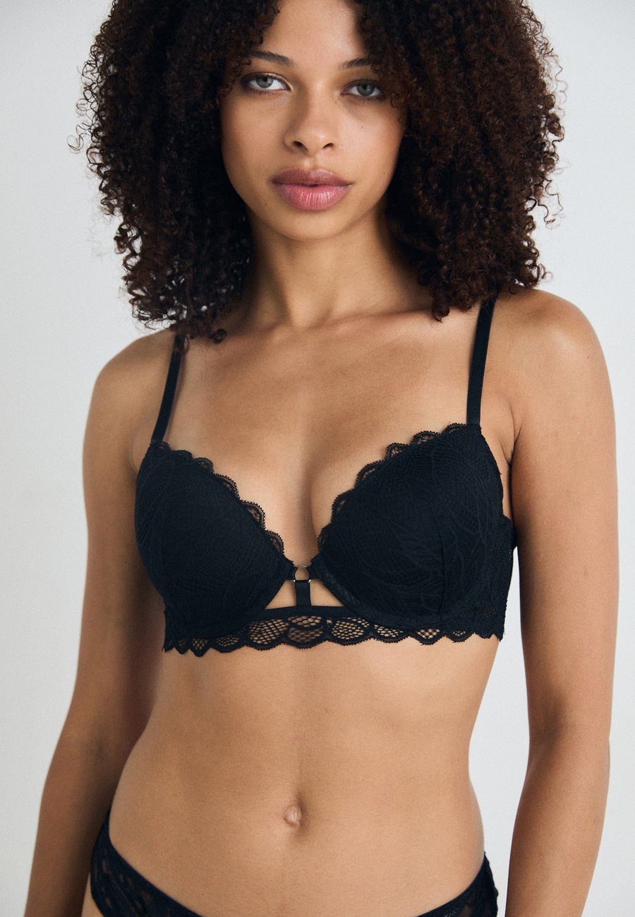 Бюстгальтер LASCANA Push-up bra, Black
Бюстгальтер LASCANA Push-up bra, Black