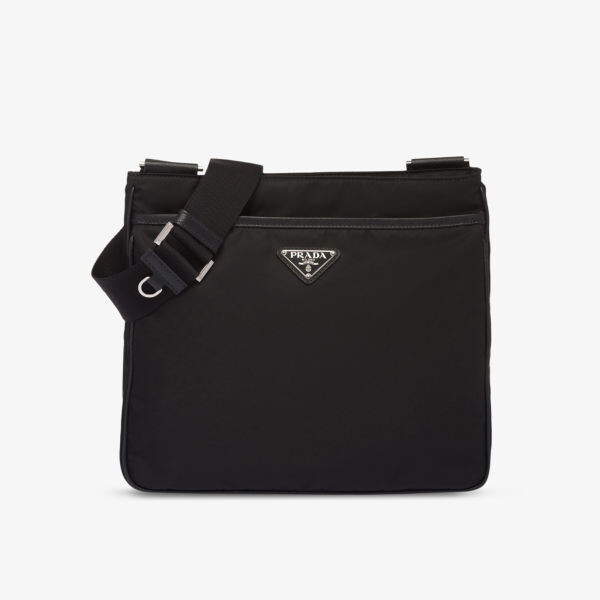 Сумка на плечо Re-Nylon из переработанного нейлона Prada, черный
Сумка на плечо Re-Nylon из переработанного нейлона Prada, черный