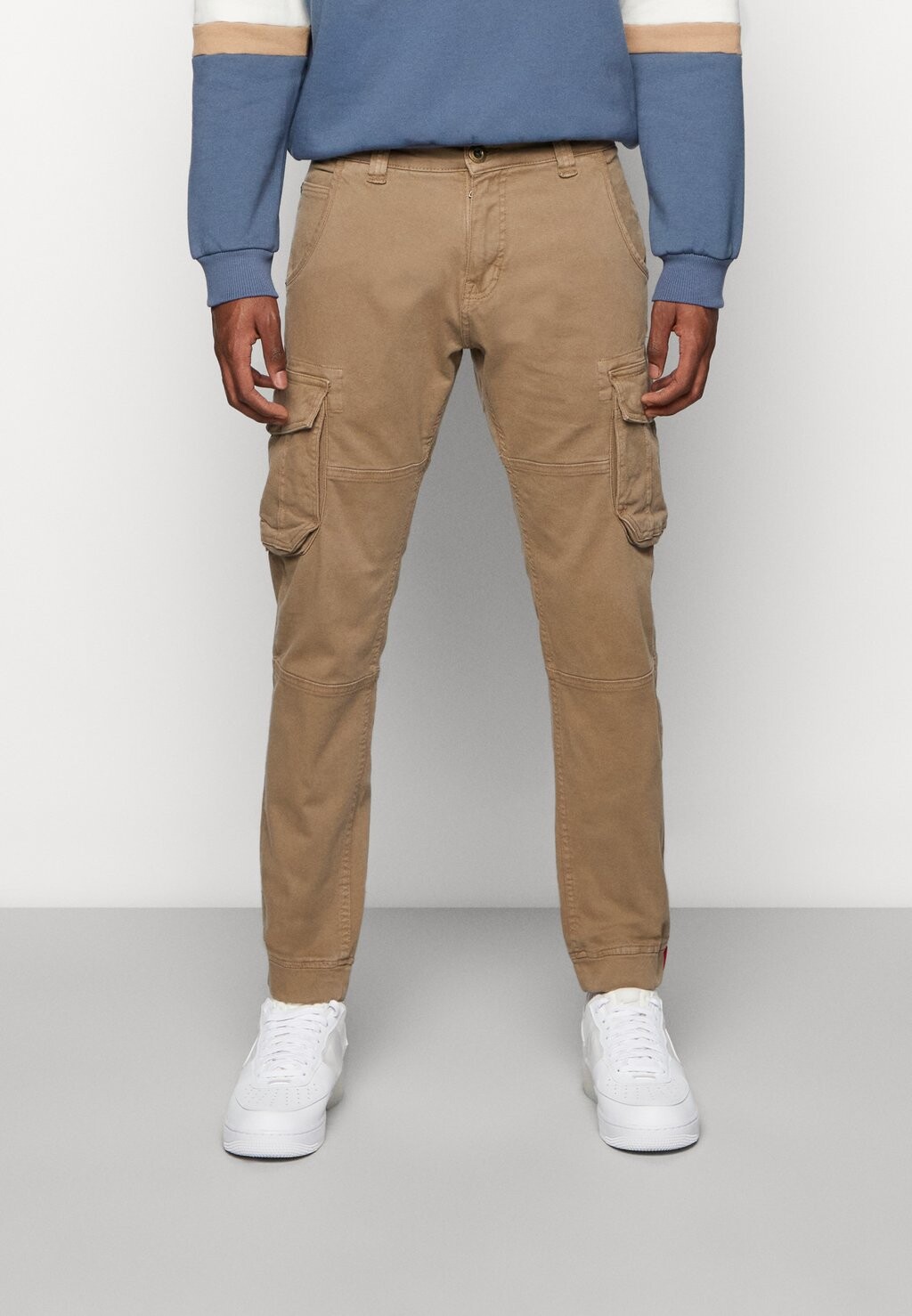 Брюки-карго ARMY PANT Alpha Industries, цвет taupe
Брюки-карго ARMY PANT Alpha Industries, цвет taupe