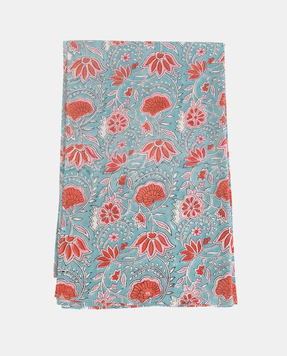 Парео из хлопка с цветочным принтом Kbas, светло-голубой
Парео из хлопка с цветочным принтом Kbas, светло-голубой