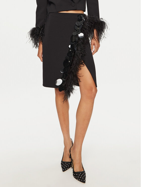 Юбка миди облегающая 102941 A1JX Pinko, черный
Юбка миди облегающая 102941 A1JX Pinko, черный