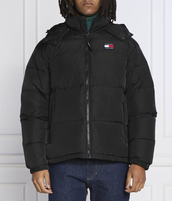 Куртка мужская Tommy Jeans утепленная с капюшоном, черный
Куртка мужская Tommy Jeans утепленная с капюшоном, черный