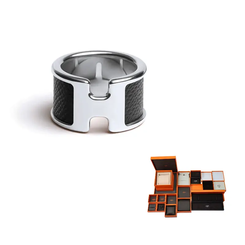 HERMES Кожаный, металлический, палладированное металлическое кольцо Unisex Black
HERMES Кожаный, металлический, палладированное металлическое кольцо Unisex Black