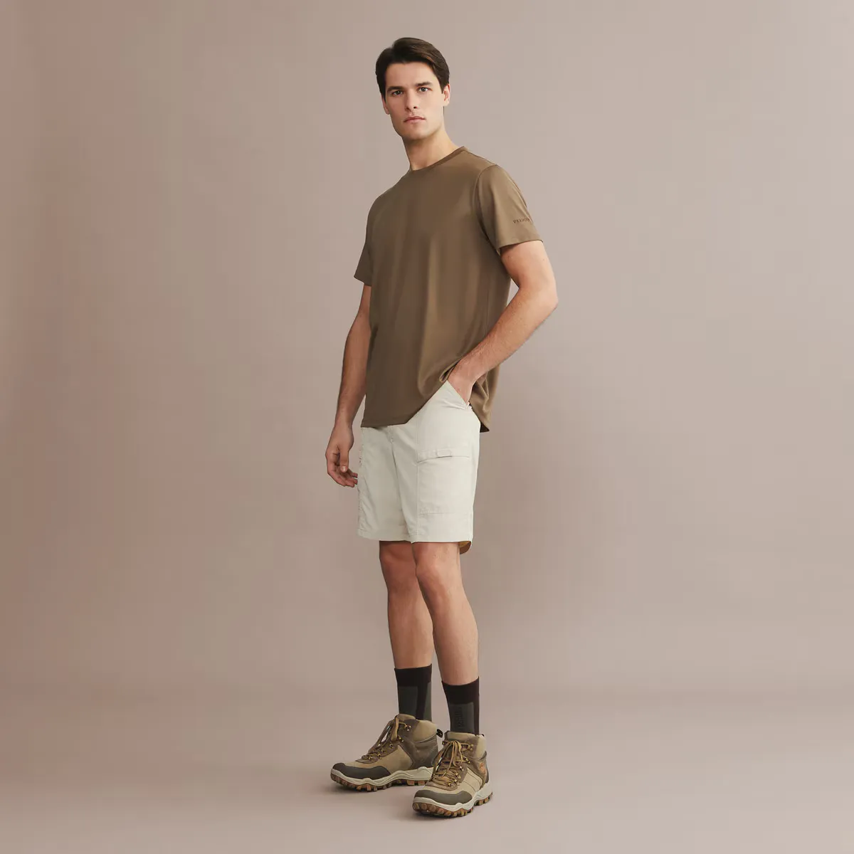 Мужские шорты-бермуды Verhunt, бежевый
Мужские шорты-бермуды Verhunt, бежевый