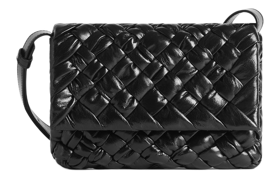 Маленькая сумка-мессенджер Rumple Bottega Veneta, basic set (bag+dust bag)
Маленькая сумка-мессенджер Rumple Bottega Veneta, basic set (bag+dust bag)