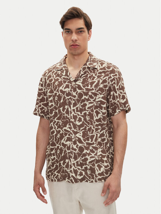 Свободная рубашка Layton 1016253 Mustang, коричневый
Свободная рубашка Layton 1016253 Mustang, коричневый